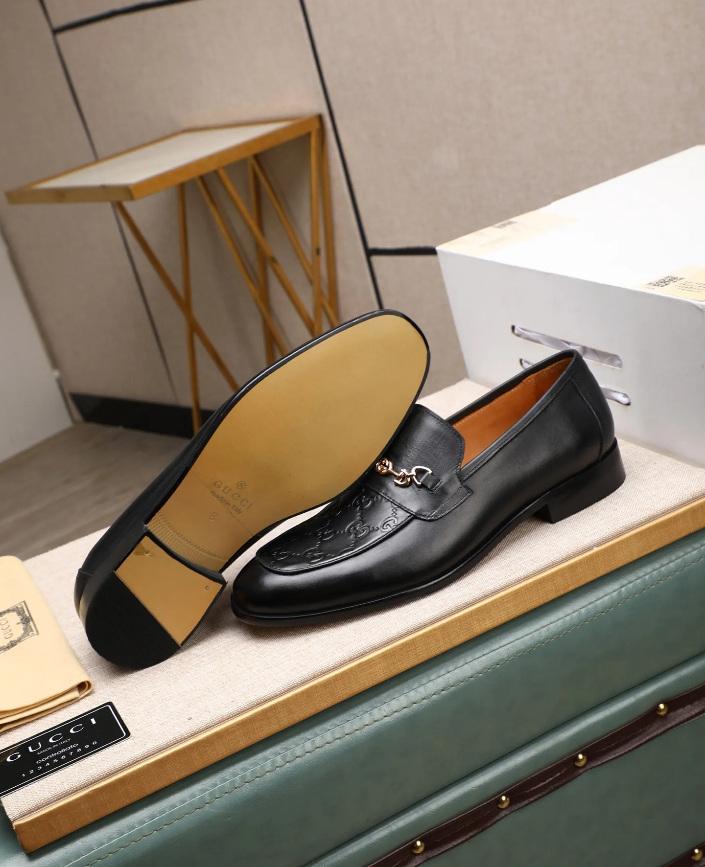 Men's shoes 💰620 📛📛Original version (water-dyed cowhide) Gucci GUCCI official website formal shoes 🌀 Italy 🇮🇹 imported cowhide ➕ top imported water-dyed cowhide lining 💋 fine handmade original bottom, the real thing looks better when photographed in person Standard size 39-44 (38 45 customized)
